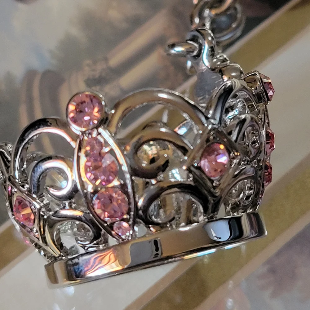 Crown Key Chain - Picture 1 of 5